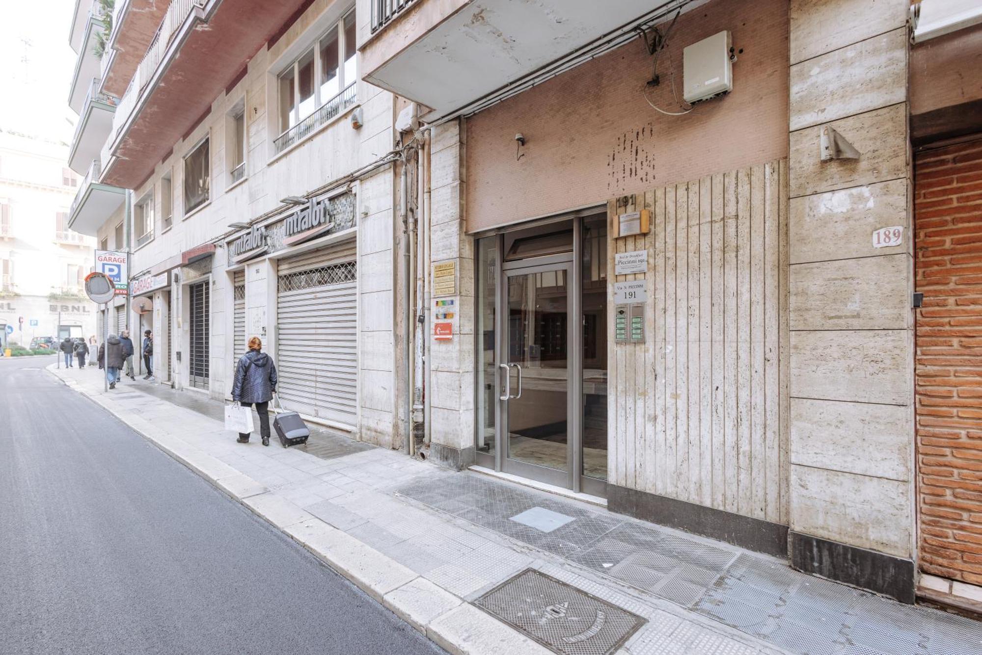 Piccinni Exclusive Suite Bari Exterior photo